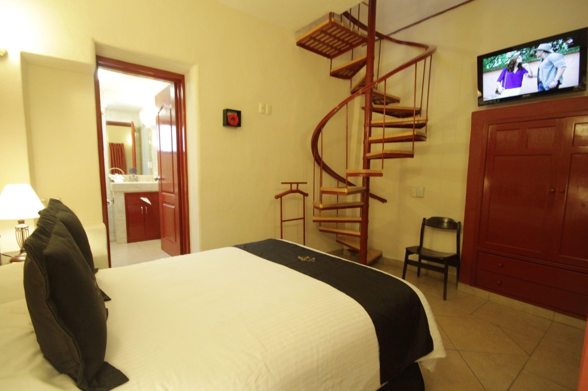 Hotel Santa Regina غواناخواتو المظهر الخارجي الصورة